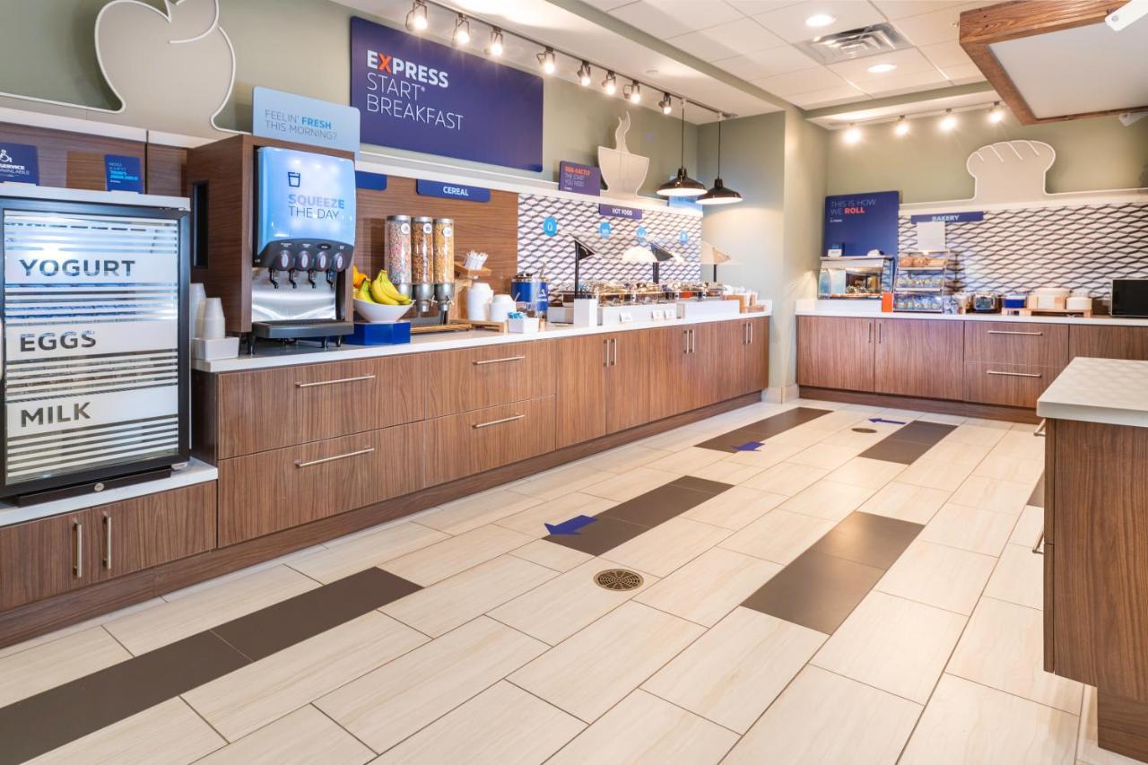 Holiday Inn Express & Suites - Rock Hill By Ihg Exterior foto